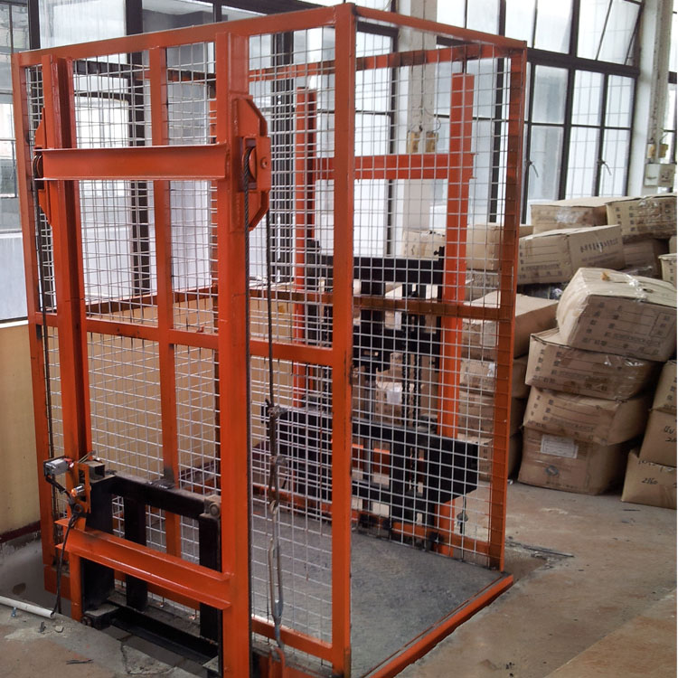 室內(nèi)導(dǎo)軌式液壓升降平臺(tái)