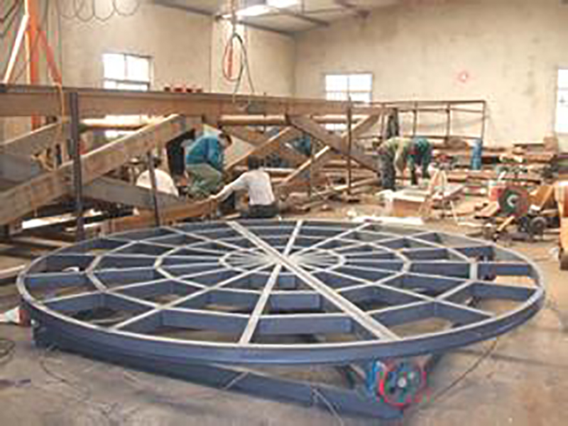 旋轉(zhuǎn)升降舞臺